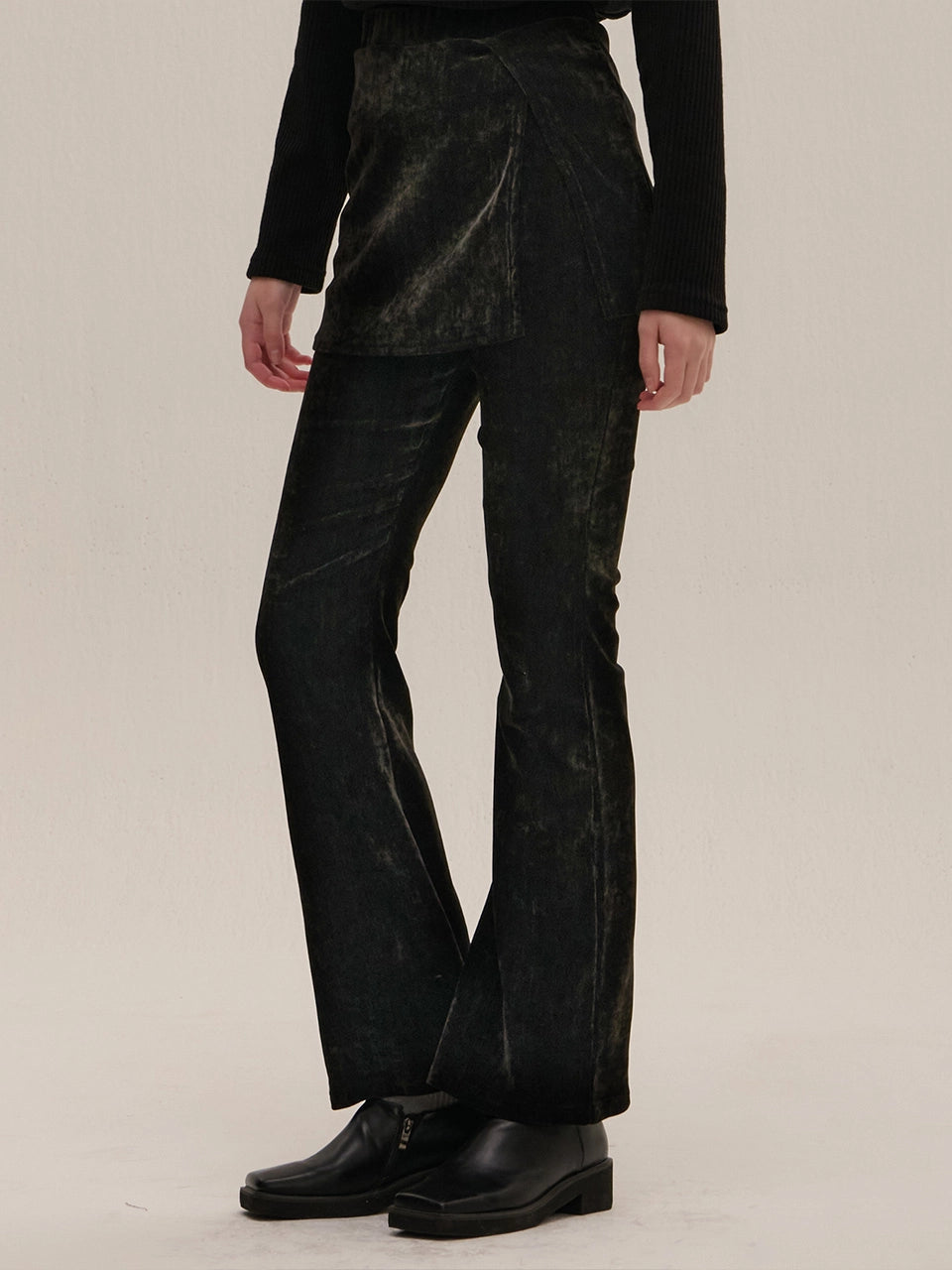 VELVET BOOTS CUT TRAINING PANTS BLACK