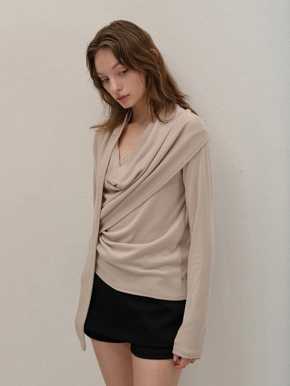 TIE-WRAPPED BLOUSE BEIGE