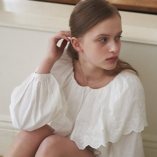 PUNCHING CAPE BLOUSE_WT