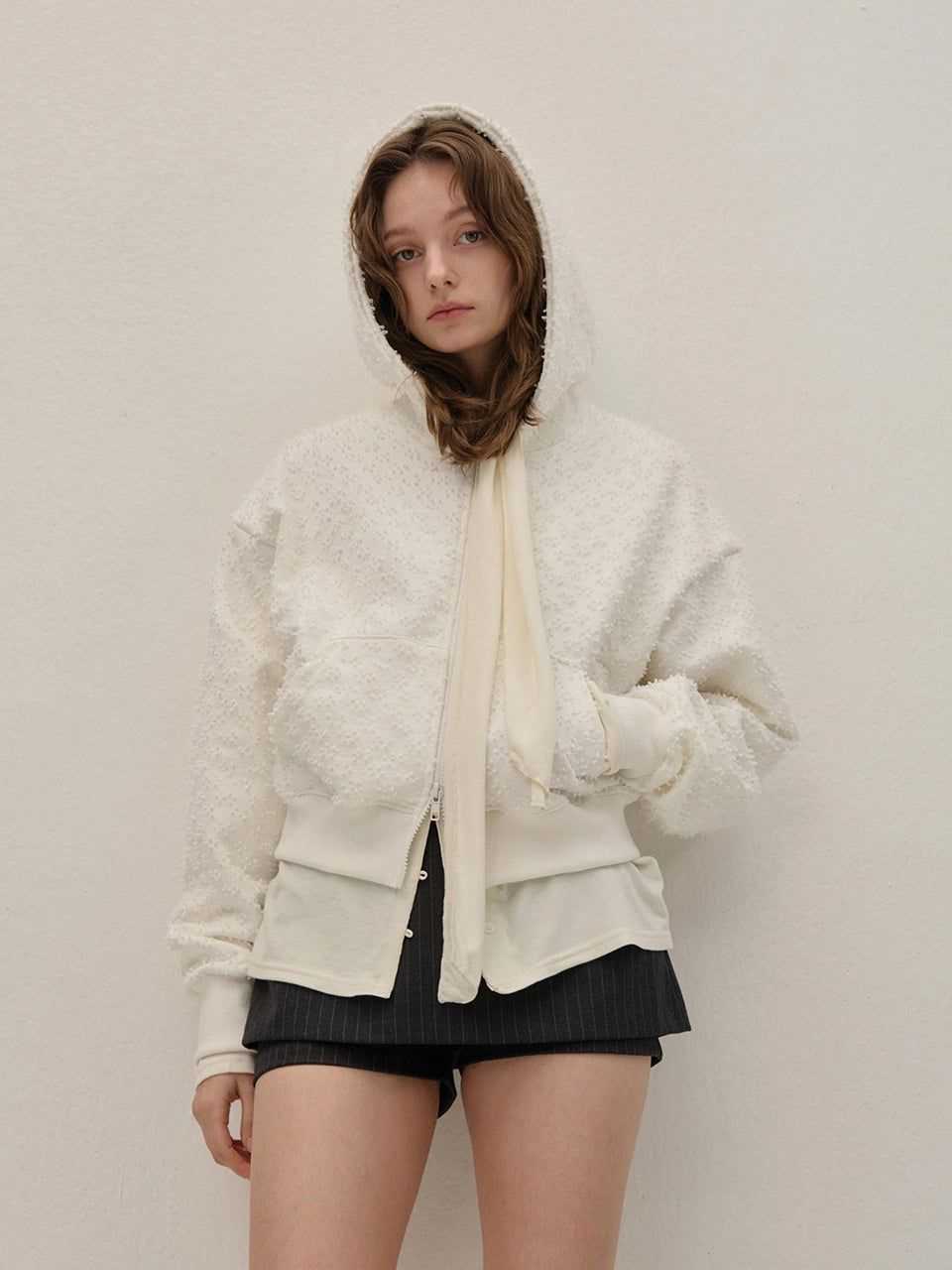 EMBOSSED FLOWER HOODED JUMPER WHITE