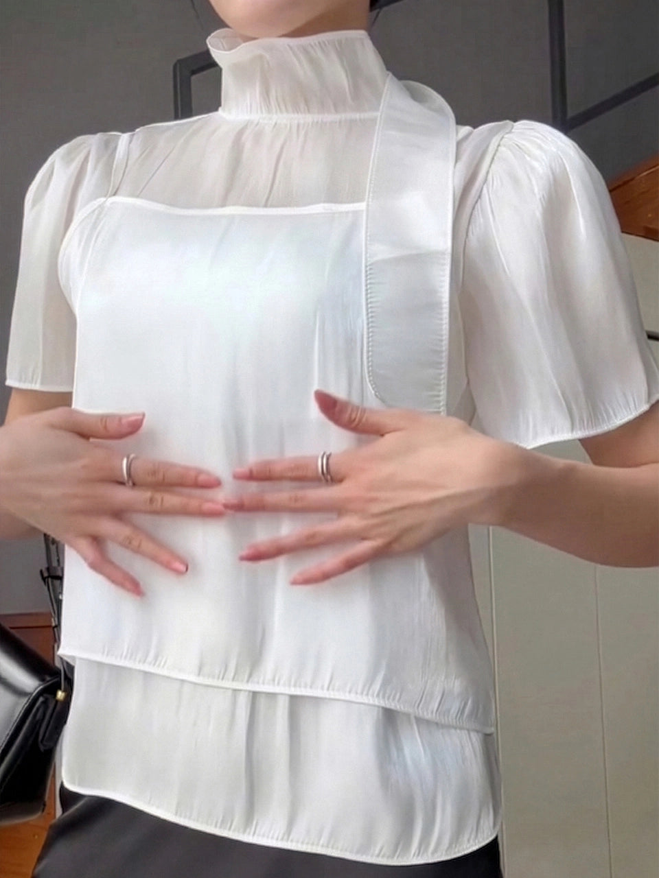 [인플s Pick] SHIRRING TIE BLOUSE WHITE
