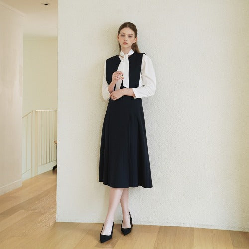 OLD TWO WAY DRESS AND SKIRT_NA