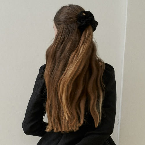 POEMING SCRUNCHIE_BK