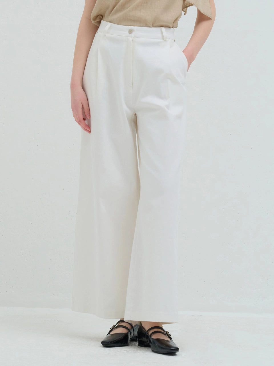 [시즌오프 셋업 x 15%쿠폰적용] COTTON PIN TUCK WIDE PANTS WHITE