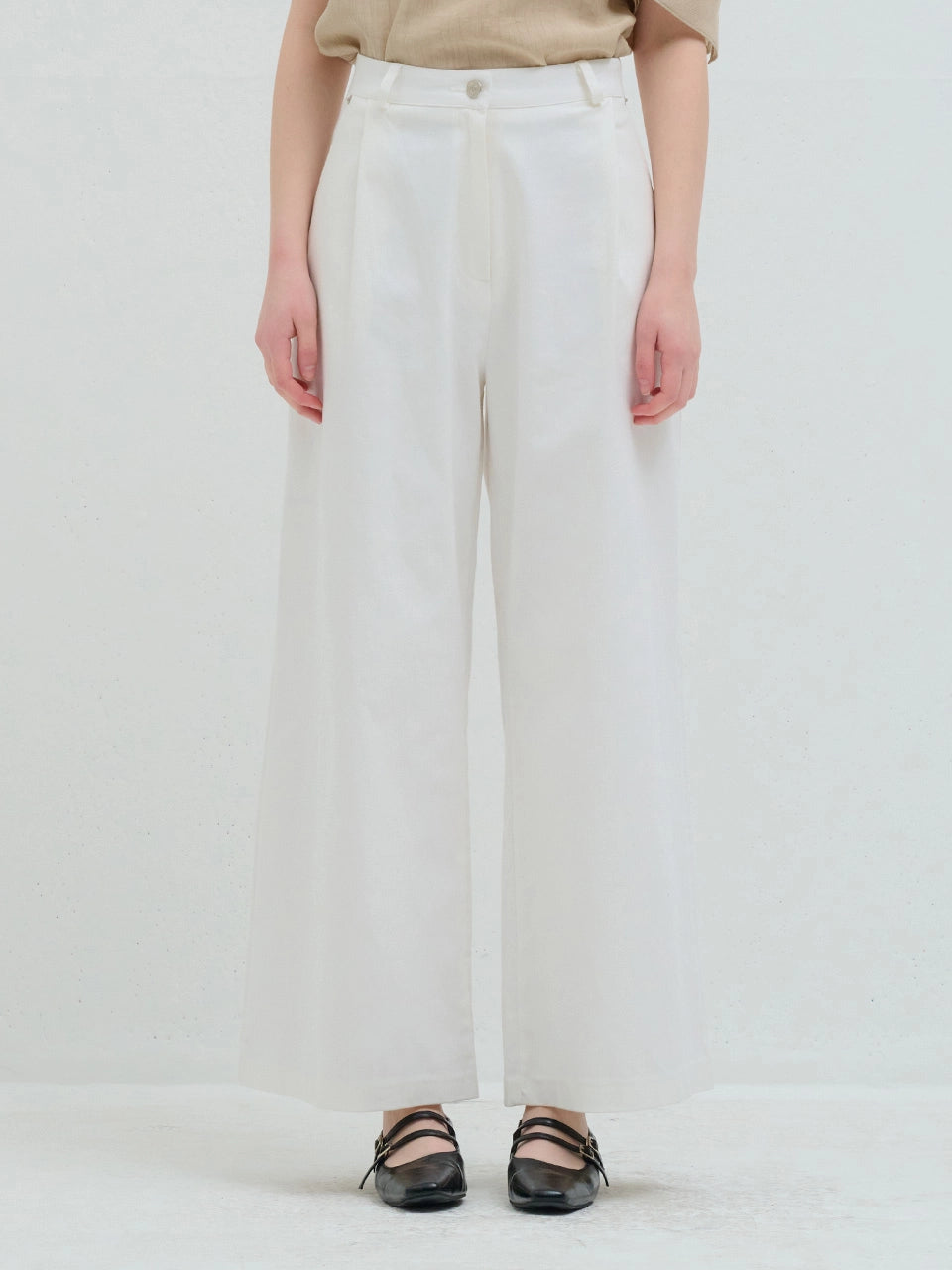 [시즌오프 셋업 x 15%쿠폰적용] COTTON PIN TUCK WIDE PANTS WHITE