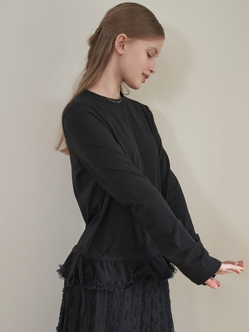 LOUND FRILL T-SHIRTS_BK