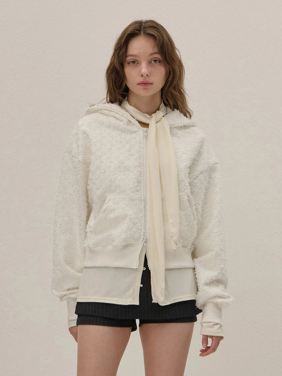 EMBOSSED FLOWER HOODED JUMPER WHITE