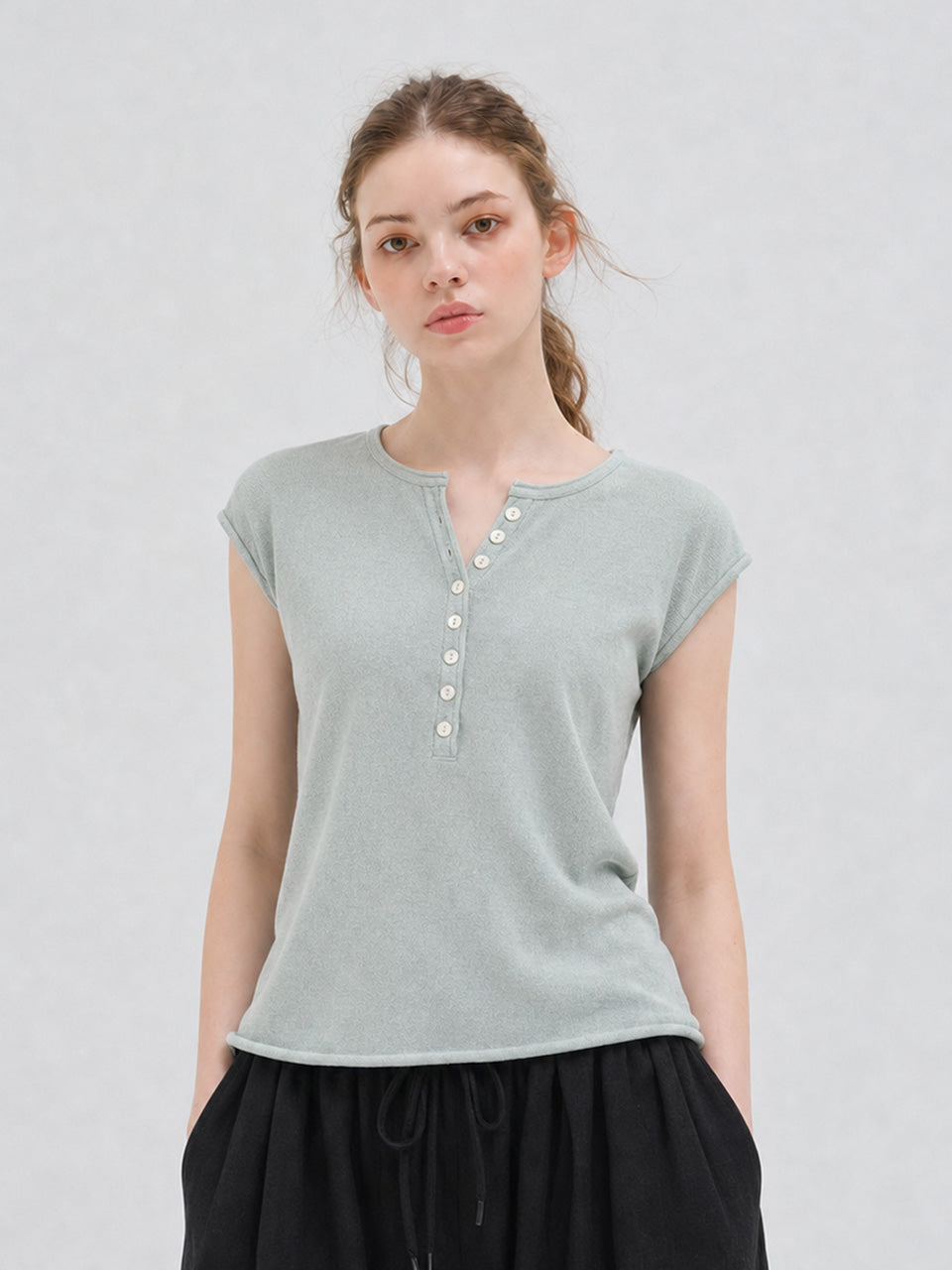 BUTTON CAP SLEEVE KNIT LIGHT MINT