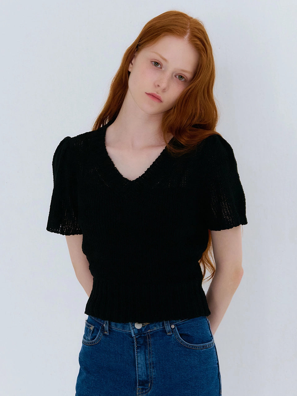 SUMMER V NECK SHIRRING KNIT BLACK
