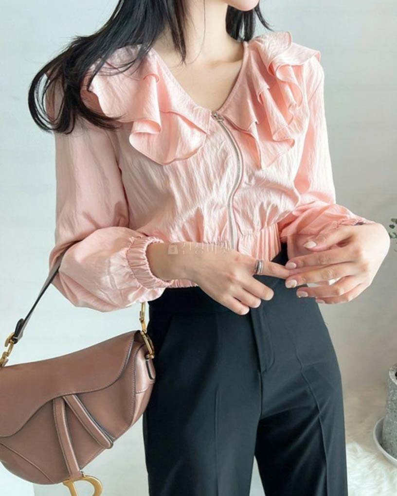 Frill zip-up blouse